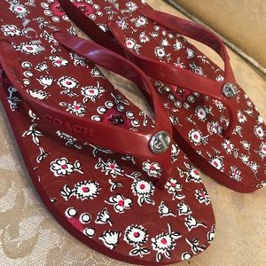 Authentic Coach Flip Flops size 7 Floral New